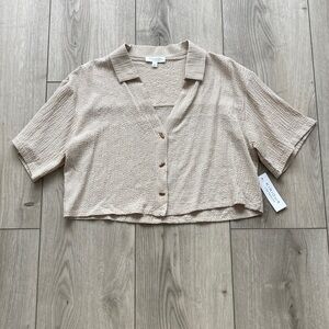 Kirious Crop Top Button Down Cream Women’s Large NWT Spring Summer Dressy Blouse